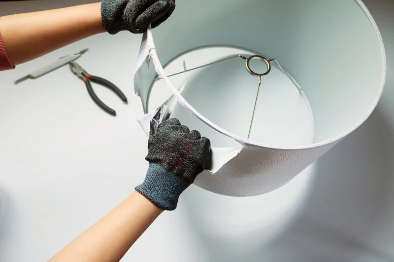 Create a beautiful butterflies lampshade with Wire Mesh